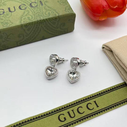 GUCCI
Earing 
45 dhs🪙💕

Zain263
♥️♥️♥️