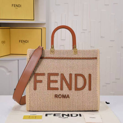 Prada - Loewe - YSL - Bottega
Miu Miu - Fendi - Valentino
Master 
For Price 👇 WTSP Text Zain 0568585901

Zain142
♥️♥️♥️