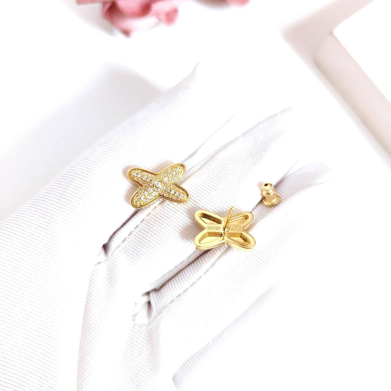 CHAUMET SET❤️‍🔥*
Necklace 🦋
Earring💥
Bracelet ❣️
Ring 💍 size available 👇
6,7,8,9
Master quality 💯
With normal boxes 📦 
140 dhs🪙💚
With master box 🗃️ 
230 dhs🪙💚

Zain216
♥️♥️♥️