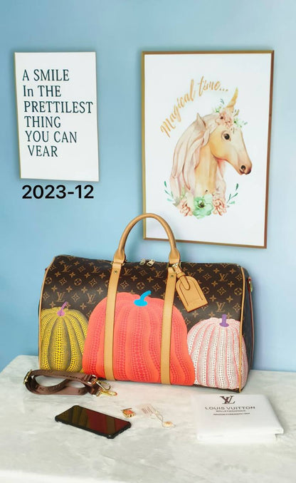 LV 
Travel Bags
140 dhs✅ Glossy
130 dhs✅ Normal

Zain137
♥️♥️♥️