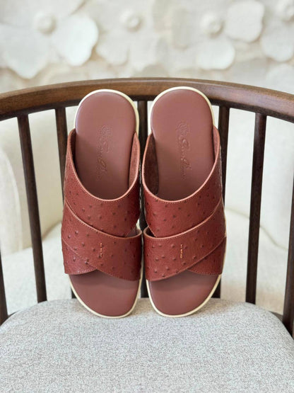 LORO PIANA 
*Vip quality*
*size: 40 to 46*
450 dhs🇦🇪🇦🇪

Zain185
♥️♥️♥️