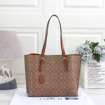 COACH 

NEW CAME 

GOOD QUALITY 

110 DHS🇦🇪🇦🇪🇦🇪

Zain295
♥️♥️♥️