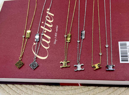 Stainless steel 🔥*
Non tarnish 💯
Necklace ❤️‍🔥
Bracelet 🌸
One piece 
With black boxes 📦 
20 dhs🪙🌨️
With normal boxes 🗃️ 
And paper bag🛍️
30 dhs🪙🌨️

Zain216
♥️♥️♥️