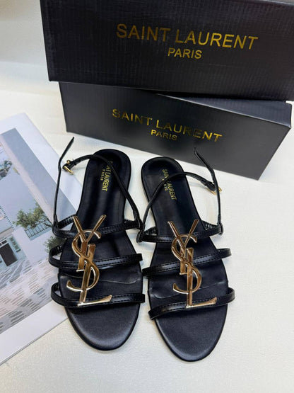 YSL ladies
Size 36to41
70 dhs🪙🌨️

Zain236
♥️♥️♥️