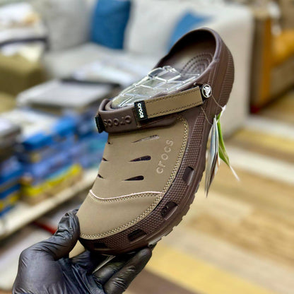 Crocs
40 to 45 size 

45 dhs💓

Zain27
♥️♥️♥️