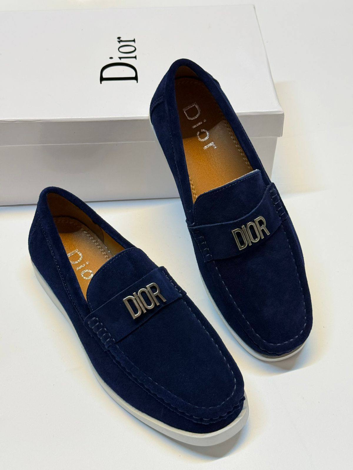 NEW CAME😍
DIOR SHOES
GOOD QUALITY
125 dhs❣️
39 TO 45

Zain40
♥️♥️♥️