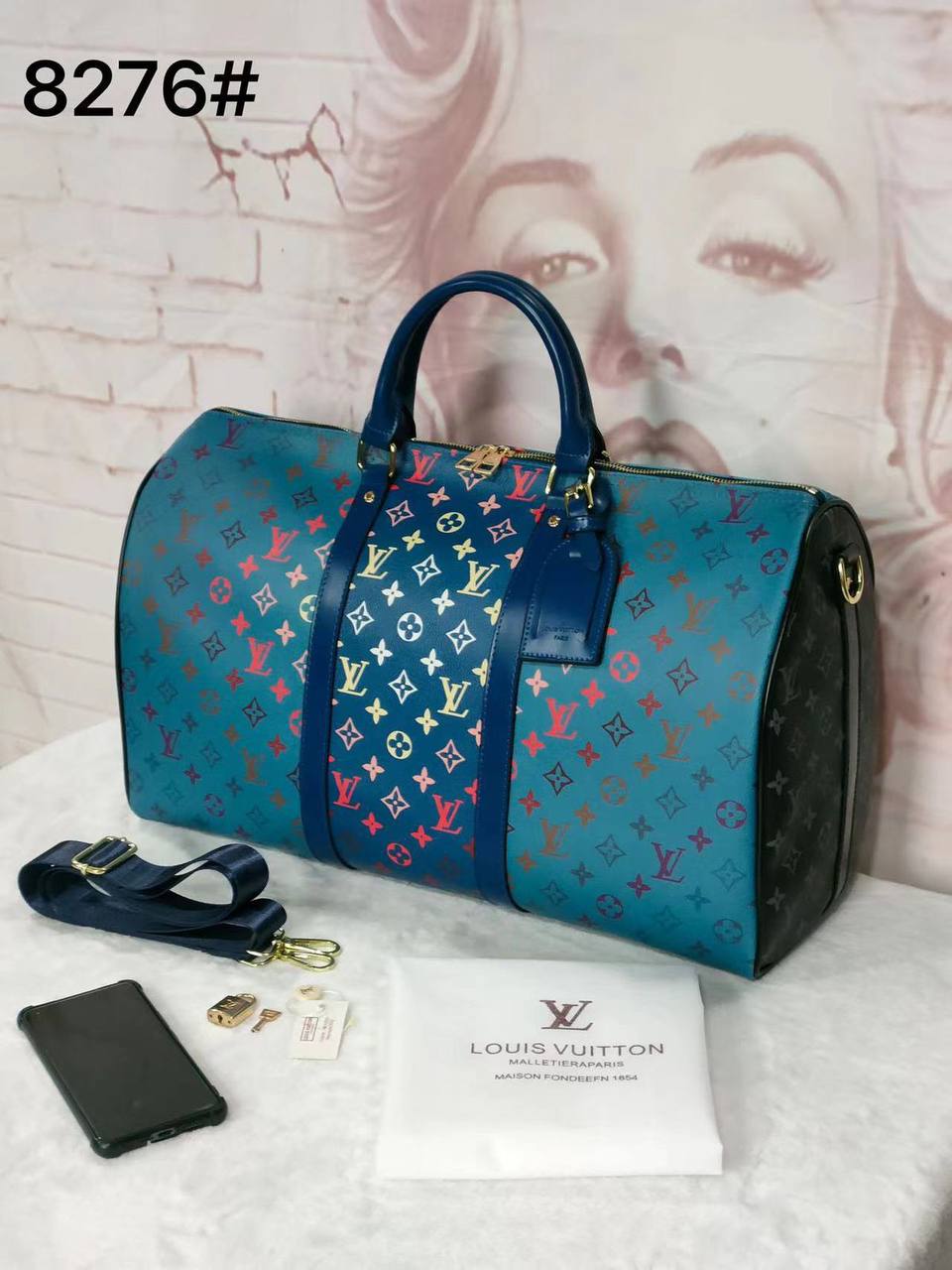 LV 
Travel Bags
140 dhs✅ Glossy
130 dhs✅ Normal

Zain137
♥️♥️♥️