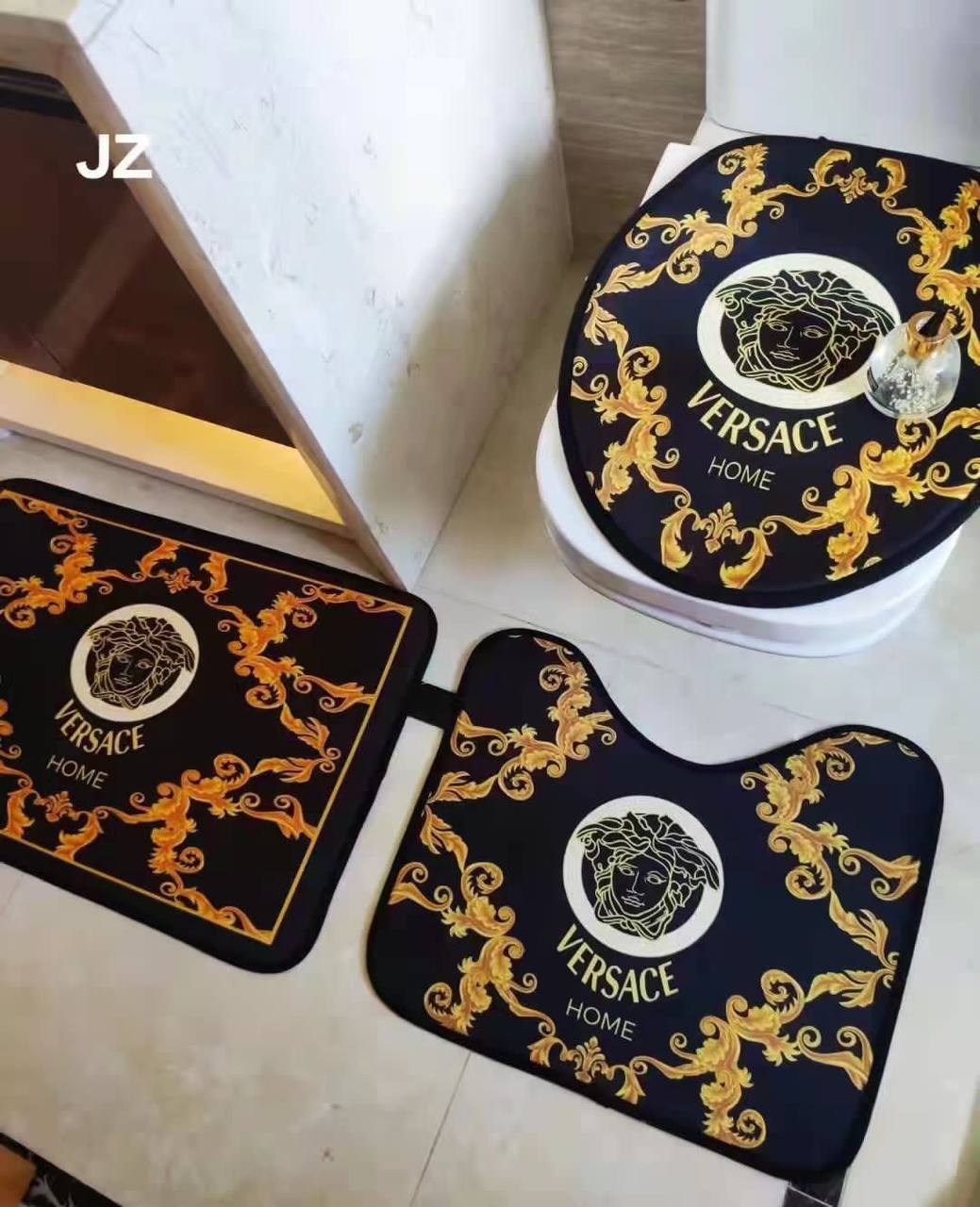 New collection 
Washroom set
3 pcs set
60 dhs✅

Zain99
♥️♥️♥️