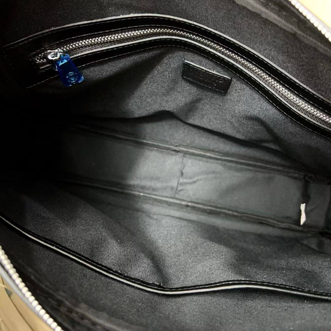 Montblanc Laptop 
bag master quality 

320  DHS

leather

Zain39
♥️♥️♥️