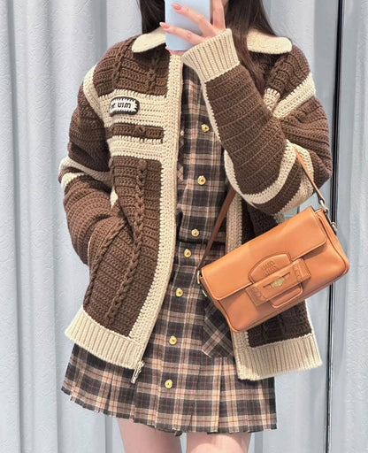MIU MIU NEW CAME GOOD QUALITY WITH BOX 
90 dhs🇦🇪🇦🇪

Zain295
♥️♥️♥️