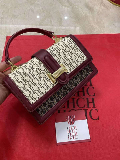 CH 
good Quality 
With Box 
🎁🎁🎁

105 dhs👑

Zain250
♥️♥️♥️