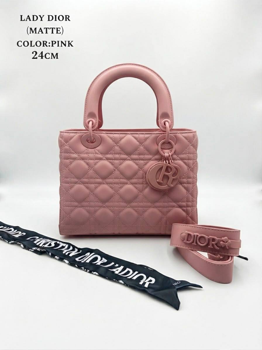 Dior
ᴡɪᴛʜʙᴏx
ᴄᴀɴᴠᴀs ɪɴsɪᴅᴇ
sɪᴢᴇ:24ᴄᴍ
120 dhs✅

Zain56
♥️♥️♥️