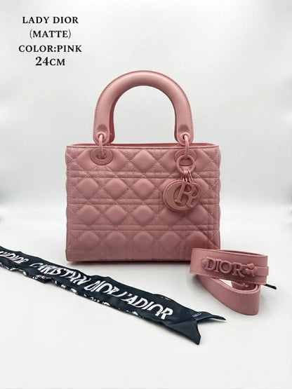 Dior
ᴡɪᴛʜʙᴏx
ᴄᴀɴᴠᴀs ɪɴsɪᴅᴇ
sɪᴢᴇ:24ᴄᴍ
120 dhs✅

Zain56
♥️♥️♥️