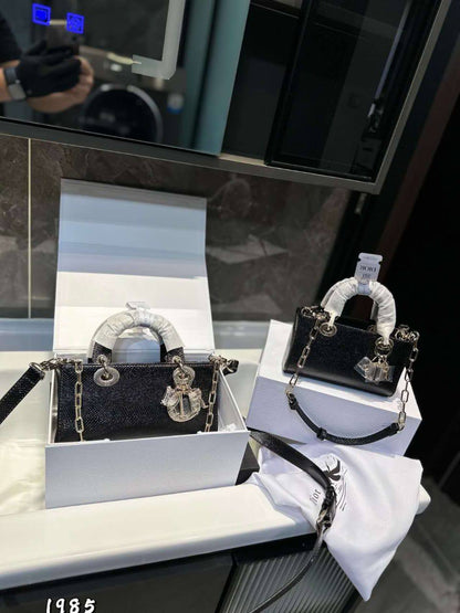 Dior 
For Price 👇 WTSP Text Zain 0568585901

Zain10
♥️♥️♥️