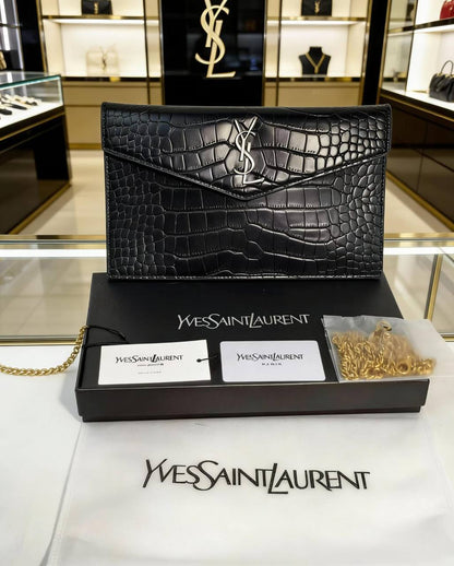 YSL

70 dhs✅

with box
🎁🎁🎁

Size:27/16

Zain07
♥️♥️♥️