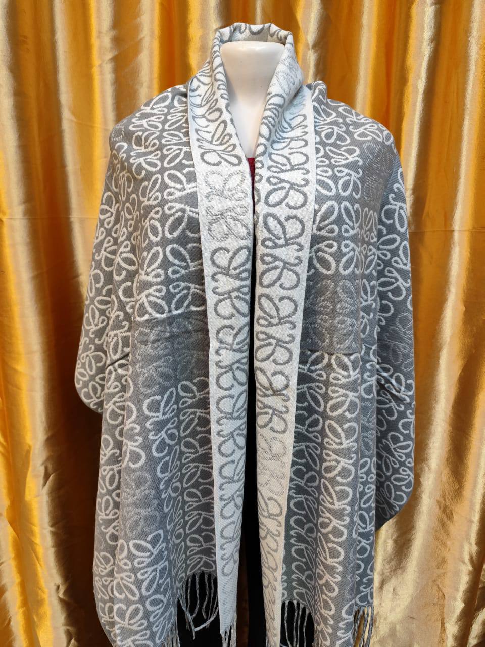 Scarf
45 dhs🪙

Zain102
♥️♥️♥️