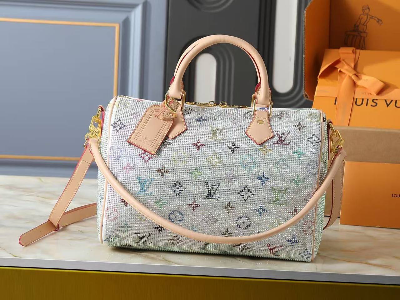 Lv Speedy
Master🌺🌺
 45cm   
320 dhs💓

Zain114
♥️♥️♥️