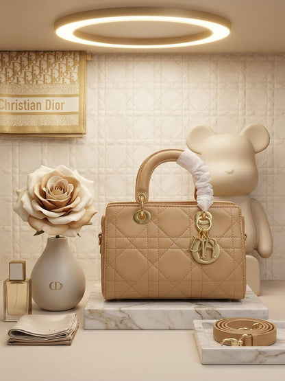 Zain Corner Store copy & master bags shoes & more Valentino - JW PEI - BOTTEGA - D&G - PRADA - PATEK - Chanel - Fendi - Dior - MK - Loro Piana - LV - Aquazzura - Jimmy Choo - Christian Louboutin - Van Cleef - APM - Rolex - Cartier - Hermes - Gucci - Polene - ALO - Coach - Loewe - Adidas - Nike - YSL - QC - POLO - Long Champ - Goyard - Messika - Versace - Chole - Alaia & MORE
