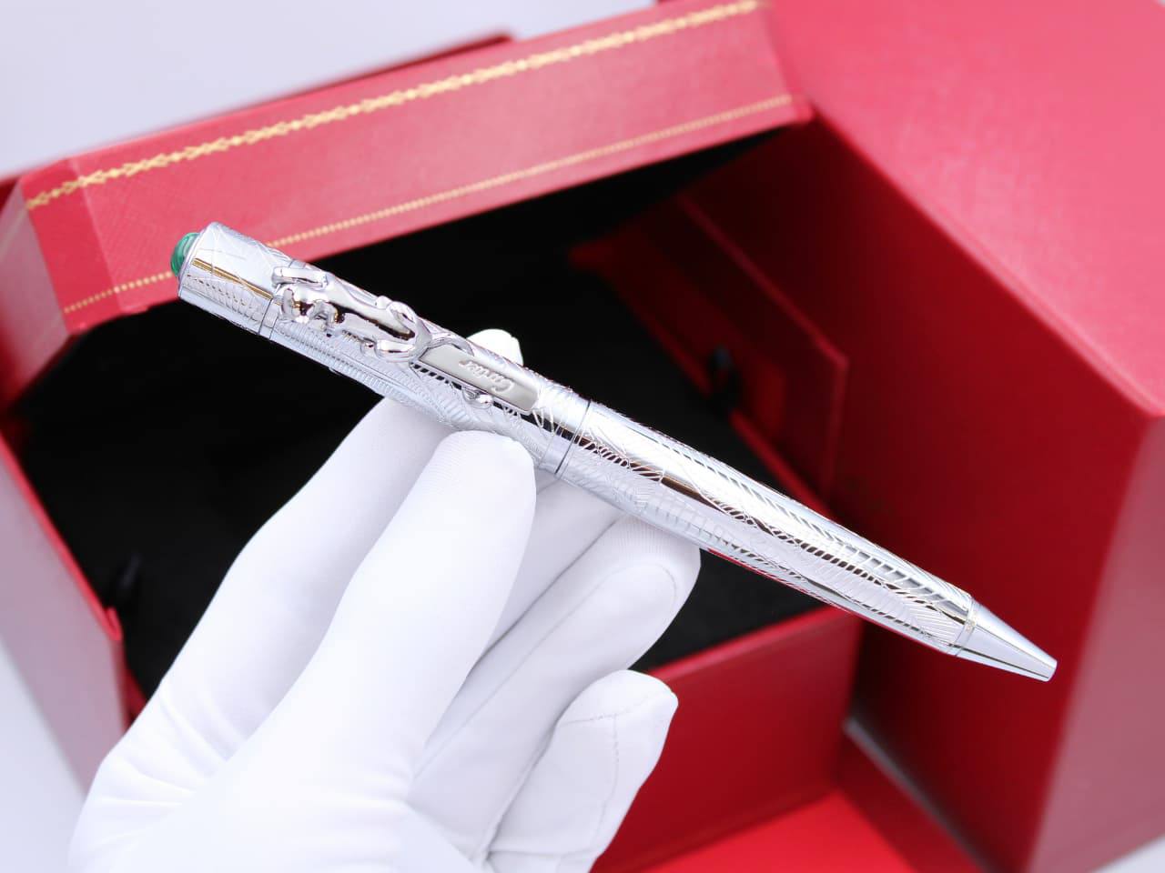Cartier
Master pen
with Brand box 🎁
95 dhs✅

Zain304
♥️♥️♥️