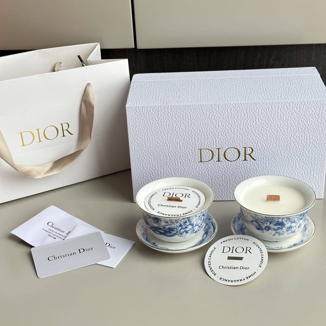 Candle set

180 dhs

Zain205
♥️♥️♥️