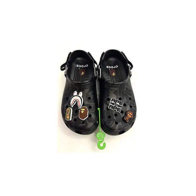 Crocs x A Bathing Ape Clog "Blue Camo Black ⚫️ 
36-46 AVAILABLE 
150 dhs💓

Zain242
♥️♥️♥️