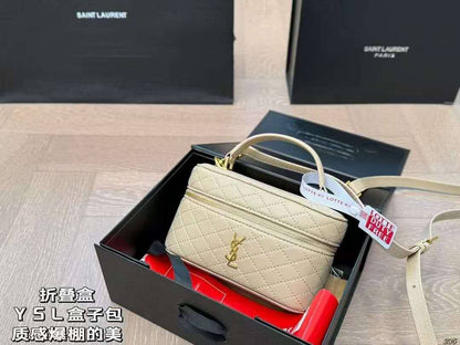 Chanel - LV - YSL
Master Bags++++
For Price 👇 WTSP Text Zain 0568585901

Zain10
♥️♥️♥️