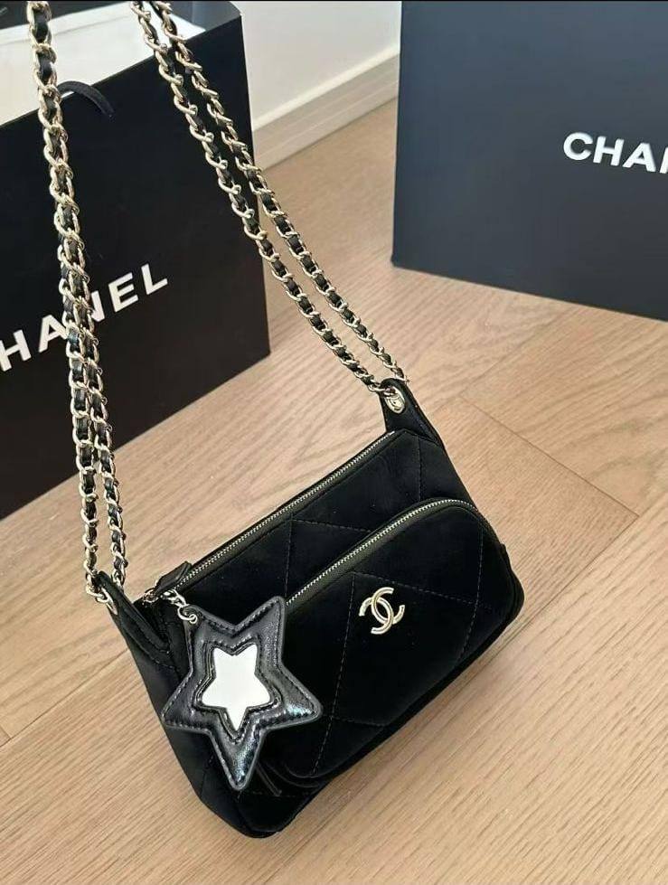 Chanel  Coco
Master quality
21cm 

with box
🎁🎁🎁

280 dhs💓

Zain95
♥️♥️♥️