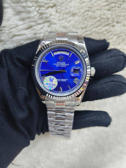 Rolex 
automatic
 for mens
230 dhs✅

Zain25
♥️♥️♥️