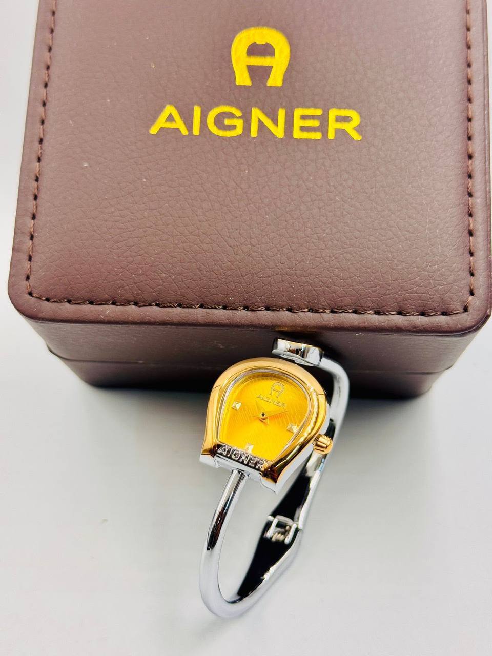 Aigner Ladies 
55 dhs✅

Zain08
♥️♥️♥️