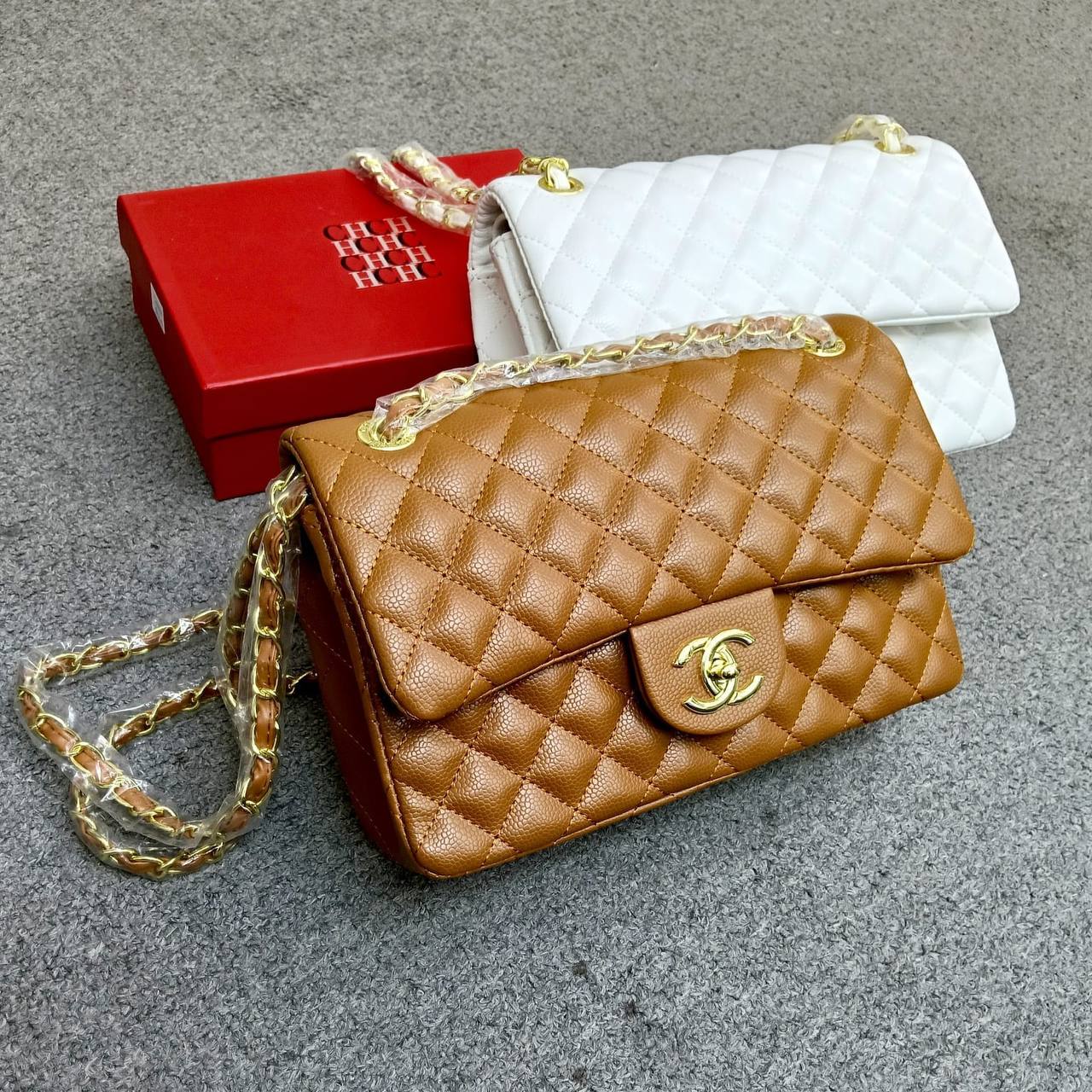 Chanel
100 dhs🇦🇪🇦🇪
size 25cm

Zain26
♥️♥️♥️