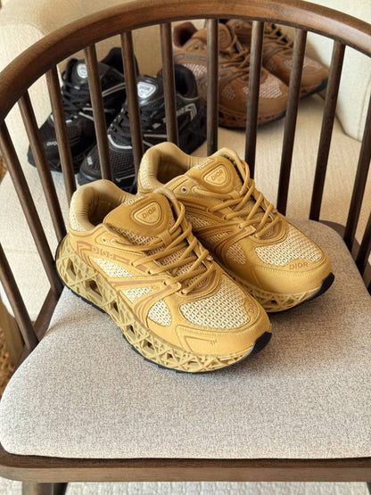 DIOR B 35 top sneakers

vip quality

Size: 40 to 46 
560 dhs🇦🇪🇦🇪

Zain185
♥️♥️♥️