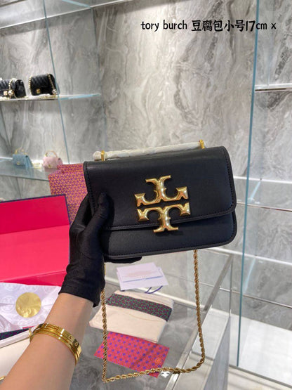 Tory Burch
130 dhs🇦🇪🇦🇪
With box

Zain219
♥️♥️♥️