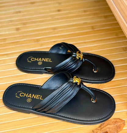 Chanel
AA Quality
𝘀𝗶𝘇𝗲: 𝟯𝟲 𝘁𝗼𝗼 𝟰2
450 dhs🇦🇪🇦🇪

Zain303
♥️♥️♥️