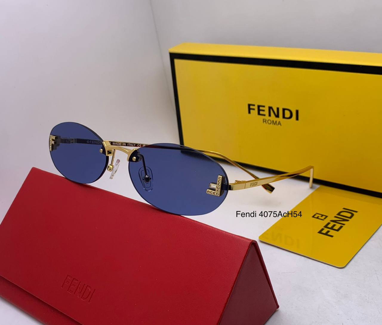 Fendi
master quality 
180 dhs

Zain126
♥️♥️♥️