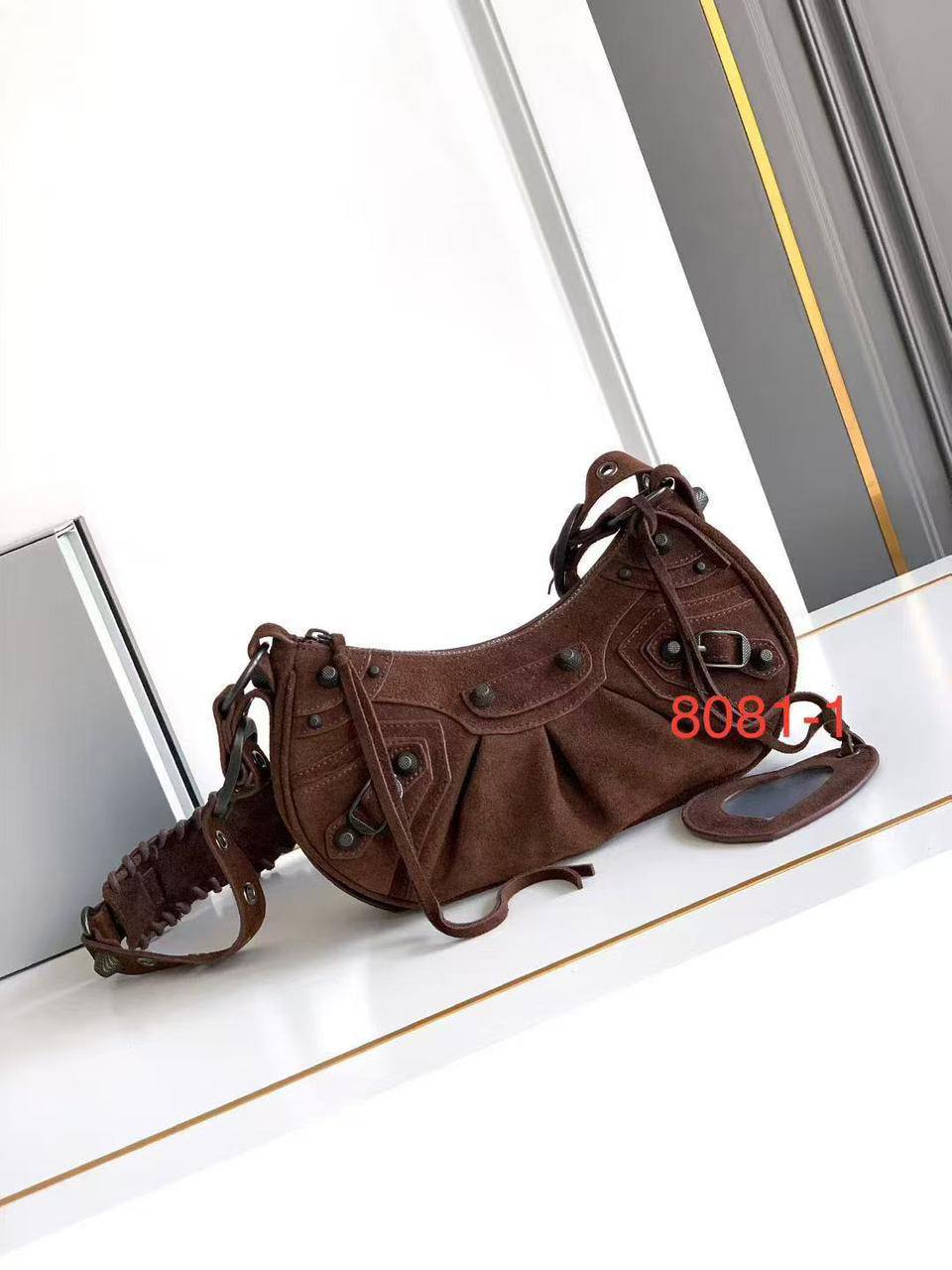 Balenciaga
Master
350 dhs🪙🌨️

Zain153
♥️♥️♥️