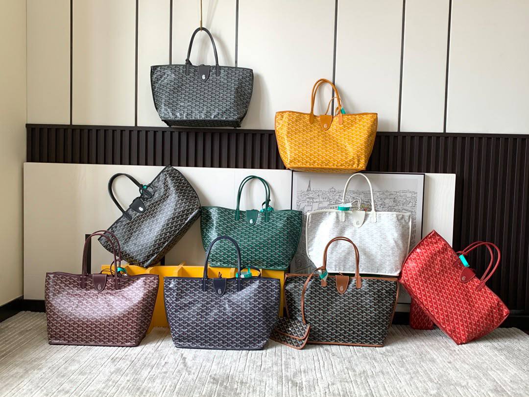 Goyard
Pattern:Goyardine Chevron Monogram
Material:Coated canvas with leather trim
Style:Tote / Shoulder Bag
Size:36cm
Quality:super master👌🏼


For Price 👇 WhatsApp✅
0568585901 
0507557372
0552275751 Owner Zain 👌
Zain235
♥️♥️♥️