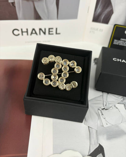 Chanel
60 dhs🪙

Zain89
♥️♥️♥️