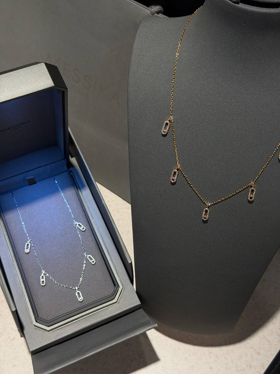 Messika

105 dhs✅

normal box🎁

Zain106
♥️♥️♥️