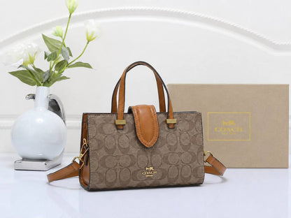 Coach
100 dhs✅
With Box

Zain50
♥️♥️♥️