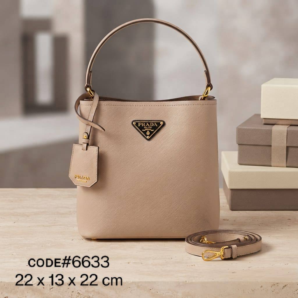 Prada ᴘᴀɴɪᴇʀ ʙᴜᴄᴋᴇᴛ ʙᴀɢ
sᴀғғɪᴀɴᴏ ʟᴇᴀᴛʜᴇʀ
ғᴇᴀᴛᴜʀɪɴɢ ᴛʀɪᴀɴɢʟᴇ ʟᴏɢᴏ ᴘʟᴀǫᴜᴇ
ɢᴏʟᴅ ʜᴀʀᴅᴡᴀʀᴇ
ᴡɪᴛʜ ʟᴏɴɢ ʙᴇʟᴛ sᴛʀᴀᴘ
sɪᴢᴇ: 22 cm

75 dhs✅

Zain31
♥️♥️♥️