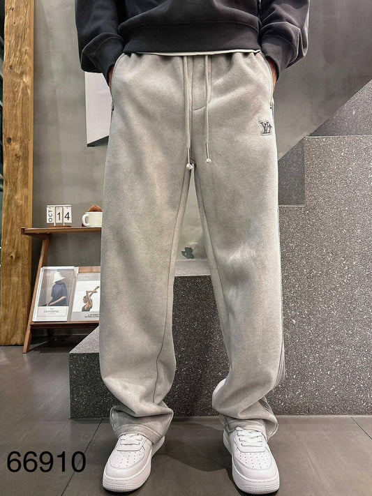 *NEW BALENCIAGA*
*♕ 𝐒𝐔𝐏𝐄𝐑 𝐌𝐀𝐒𝐓𝐄𝐑 ♕*
*SIZE: M,L,XL,XXL,XXXL*
300 dhs🪙💚

Zain227
♥️♥️♥️