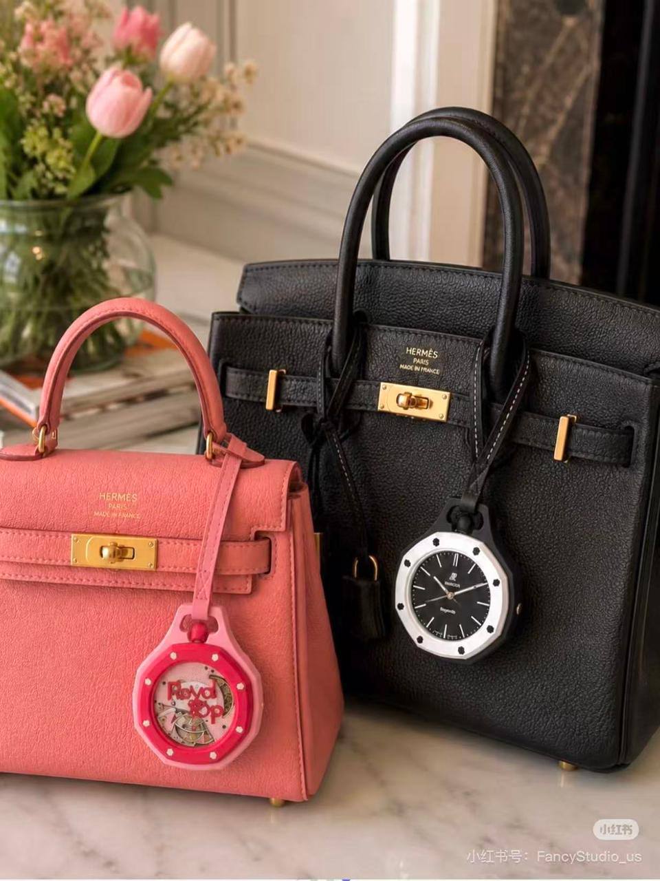 AP swatch Royal pop
With box 🎁🎁🎁

50 dhs✅

Zain190
♥️♥️♥️
