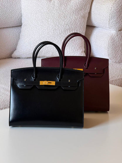 Hermes Birkin 25cm💥Master quality ✅with box📦
480 dhs✅

Zain52
♥️♥️♥️