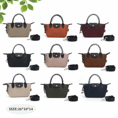 NEW CAME
LONG CHAMP BAG
GOOD QUALITY
50 dhs✅

Zain40
♥️♥️♥️