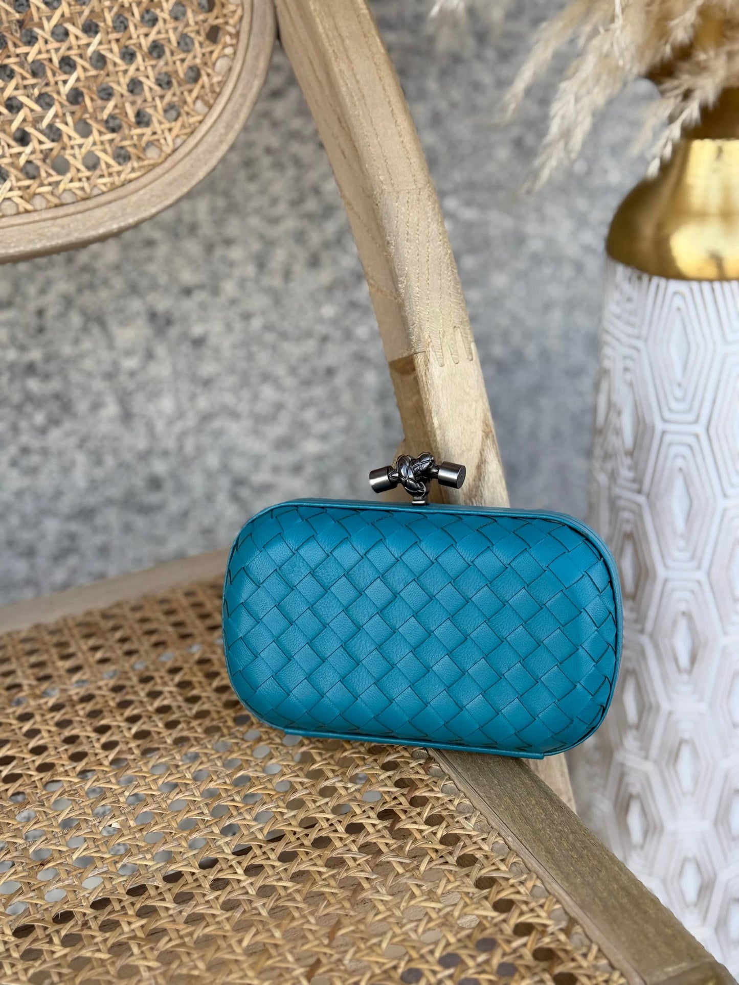 BOTTEGA VENETA

16cm
320 dhs🗽
Super Master Quality✨✨✨
With box🎁

Zain167
♥️♥️♥️