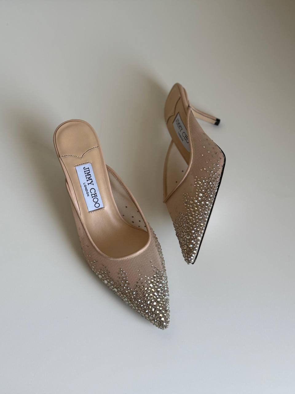 Jimmy Choo
Super Master
Size 36 to 41
450 dhs✅

Zain288
♥️♥️♥️