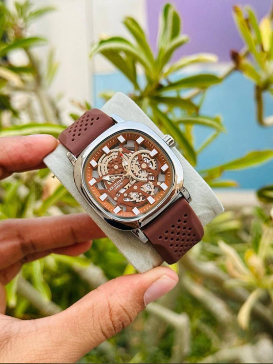 Lee-Cooper Men
50 dhs✅
*Battery*

Zain29
♥️♥️♥️