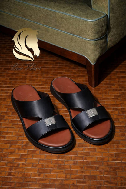 Louis Hilano Slippers for men master quality 
260 dhs❣️ 
with box and paper bag size 🎁available 
40to46 (6to12)

Zain59
♥️♥️♥️
