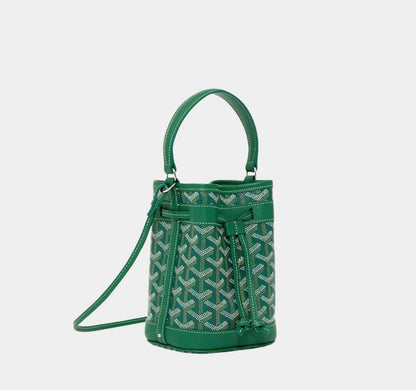 Goyard

100 dhs🌺

Good-quality 

with box🎁🎁🎁

Zain35
♥️♥️♥️