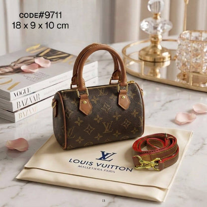 LV 
ɴᴀɴᴏ sᴘᴇᴇᴅʏ ᴍᴏɴᴏɢʀᴀᴍ ᴡɪᴛʜ ʟᴏɴɢ ʙᴇʟᴛ sᴛʀᴀᴘ ɢᴏʟᴅ 
ʜᴀʀᴅᴡᴀʀᴇ sɪᴢᴇ : 18 cm & 17 cm

 ᴡɪᴛʜ BOX


80 dhs🇦🇪🇦🇪

Zain31
♥️♥️♥️